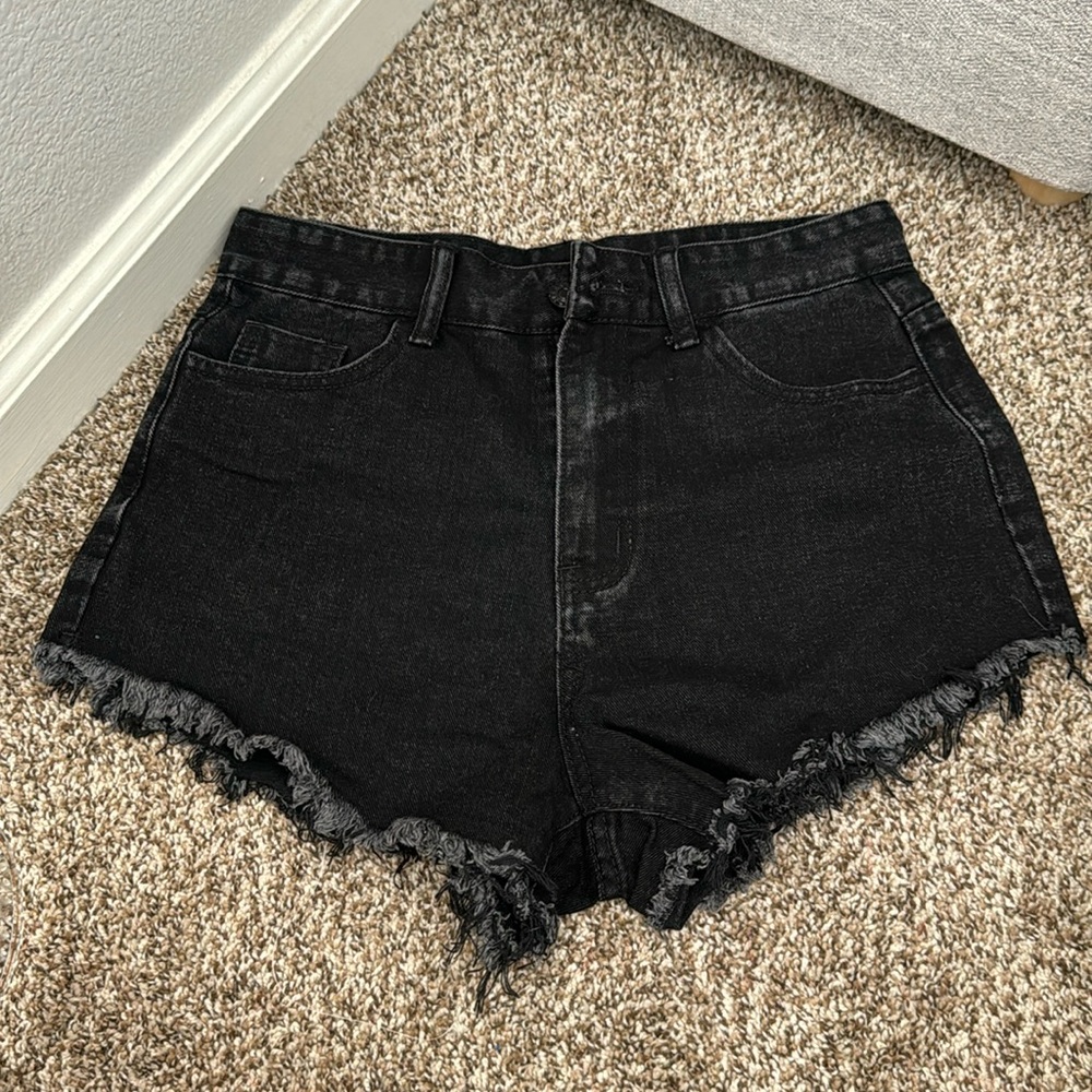 SHEIN Cutoff Shorts